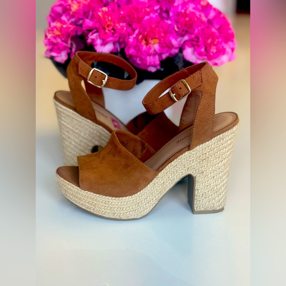 Sun + Stone | Size 9 | Brown Suede | Espadrille Platform Block Heel
